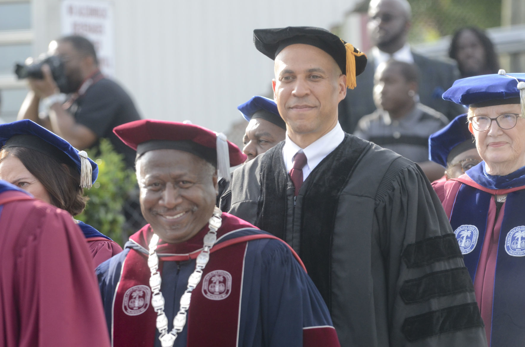 051019SCSUCommencement06ch.jpg